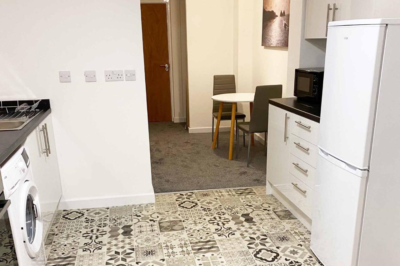 Sutton Contractor Accommodation - Warrington, St Helens Clock Face Zewnętrze zdjęcie