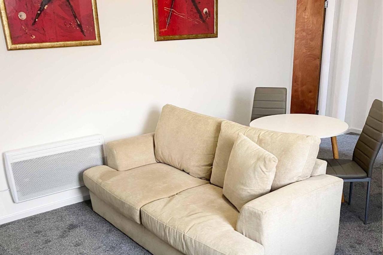 Sutton Contractor Accommodation - Warrington, St Helens Clock Face Zewnętrze zdjęcie