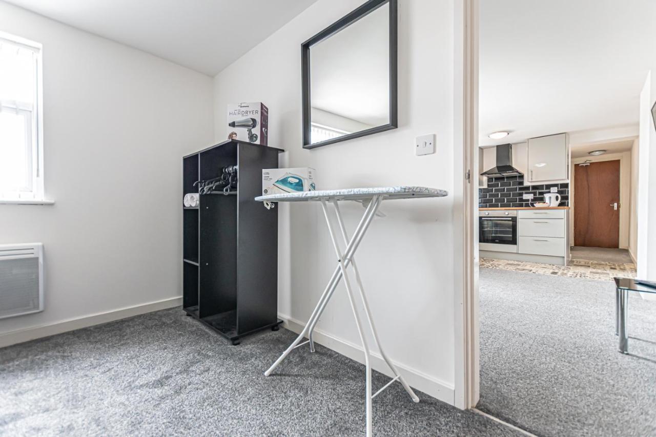 Sutton Contractor Accommodation - Warrington, St Helens Clock Face Zewnętrze zdjęcie